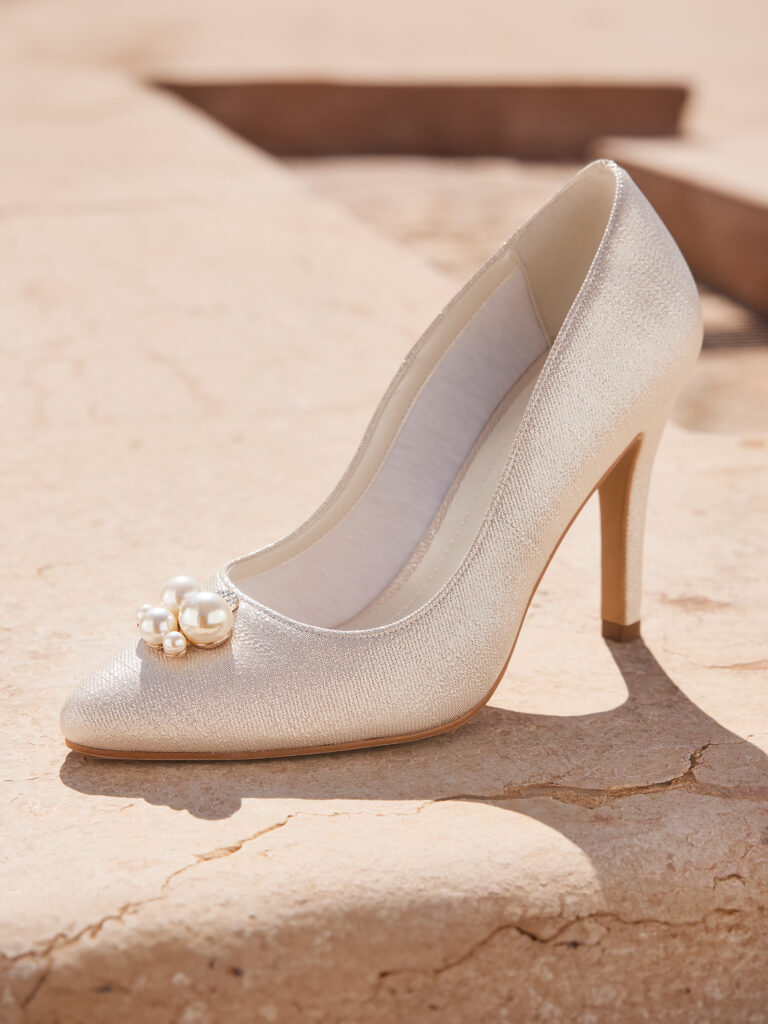 Bruidsschoenen Avalia Princess bij Bruidsmode Outlet