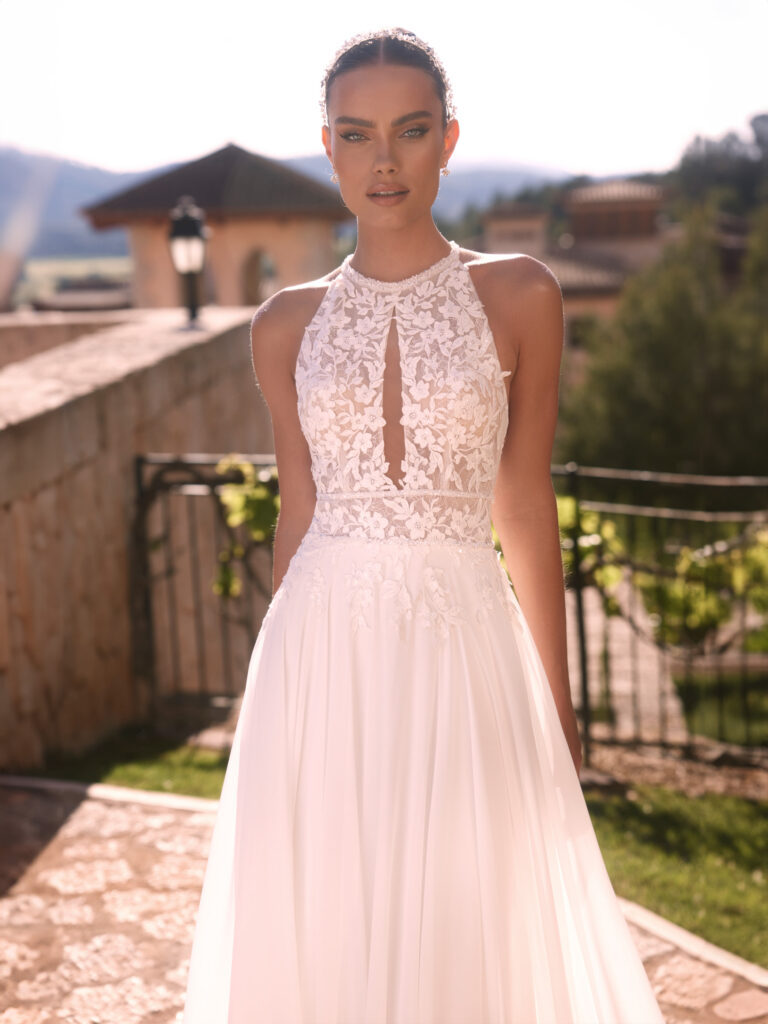 Trouwjurk Bianco Evento Verdi bij Bruidsmode Outlet