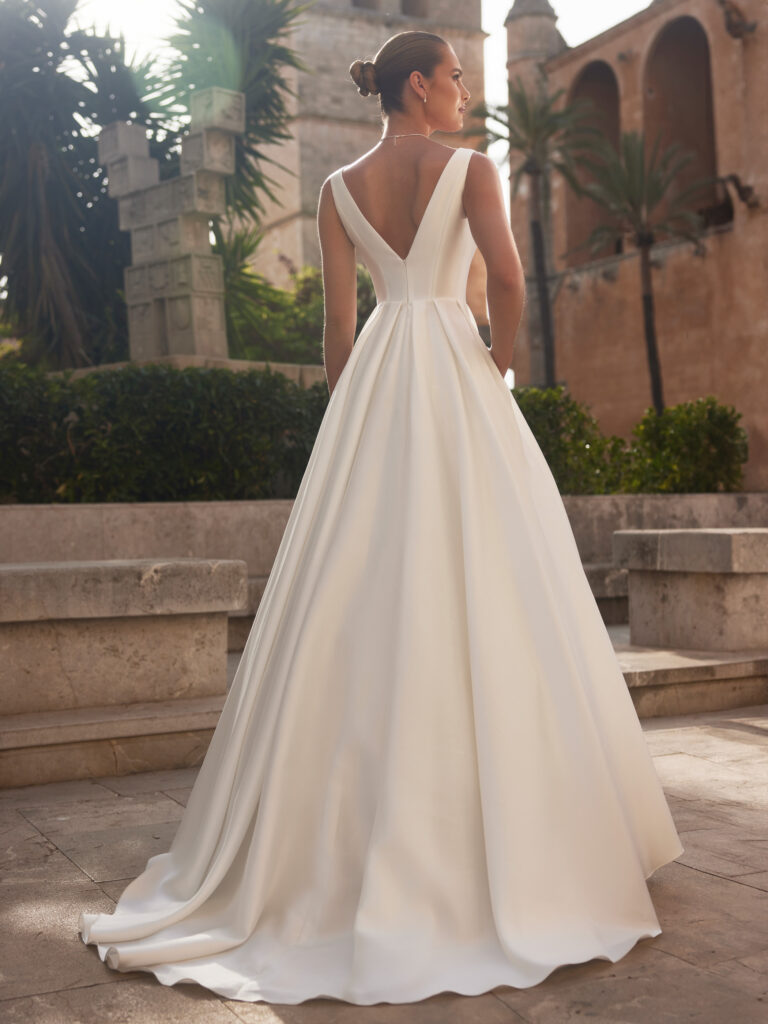 Trouwjurk Bianco Evento Idalia bij Bruidsmode Outlet