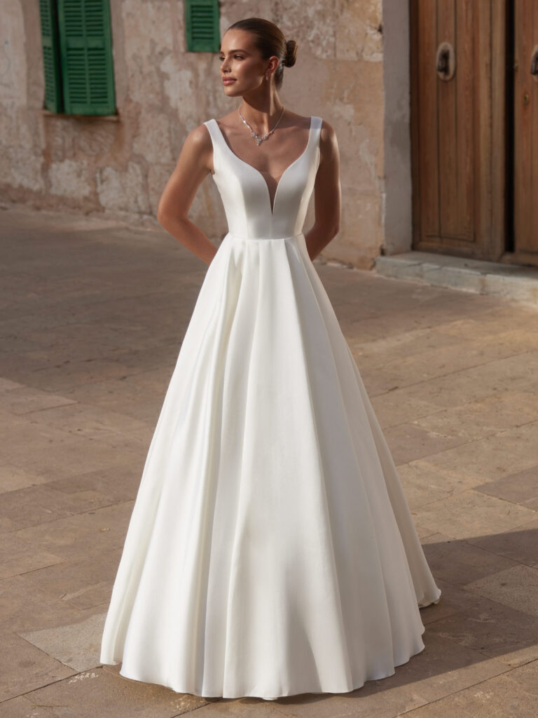 Trouwjurk Bianco Evento Idalia bij Bruidsmode Outlet