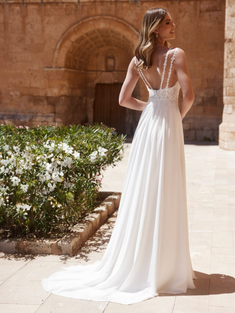 Trouwjurk Bianco Evento Kerena bij Bruidsmode Outlet