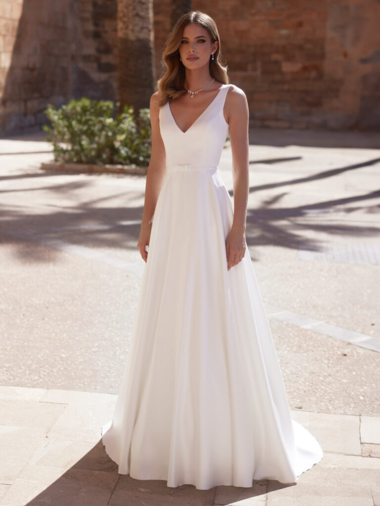 Trouwjurk Bianco Evento Regina bij Bruidsmode Outlet