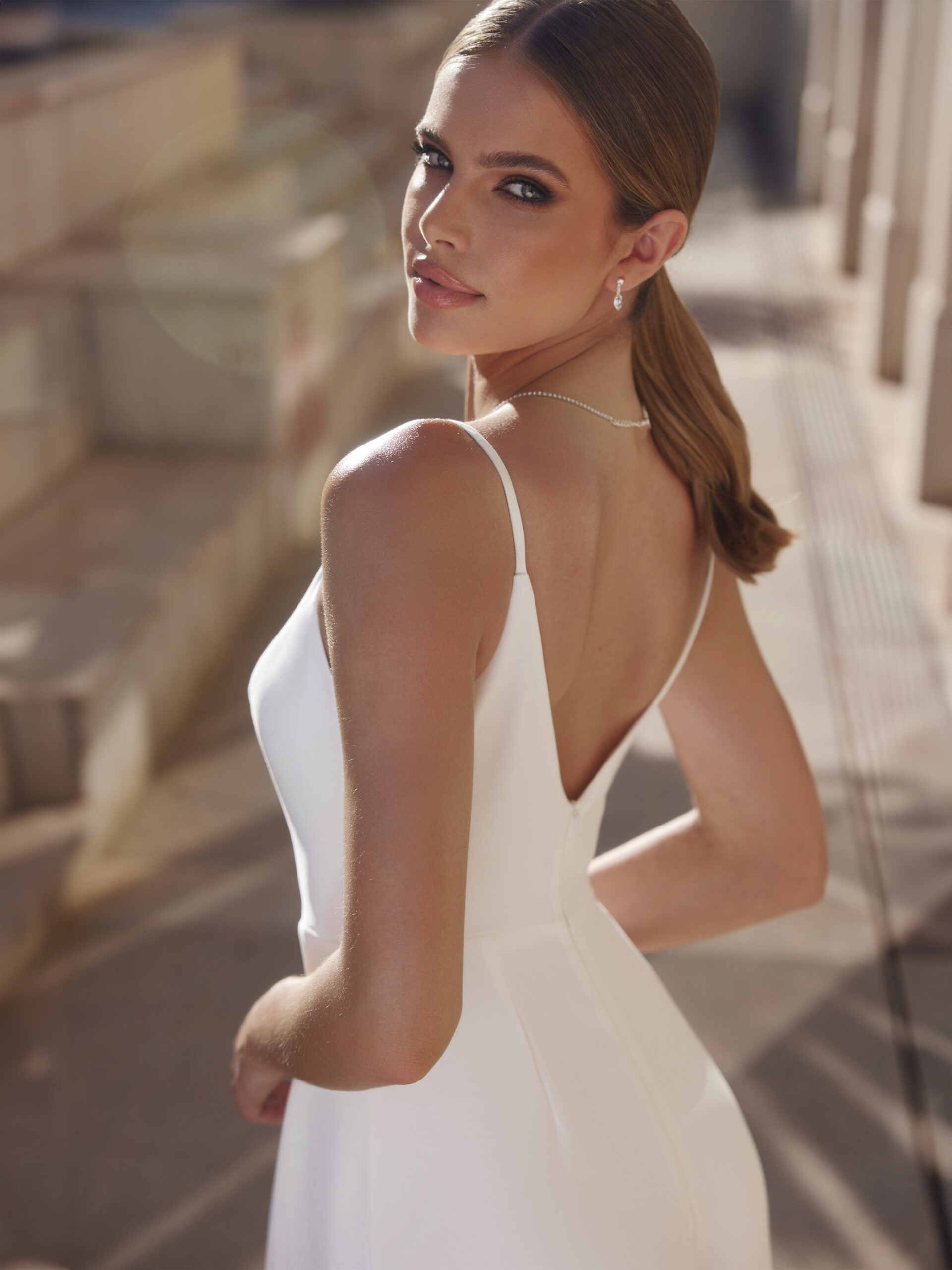 Bruidsjumpsuit Bianco Evento Liv bij Bruidsmode Outlet